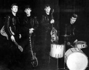 HALIFAX OUT SEE WIRE STORY BEATLES-BEST (HALN1 Sept. 14)--British pop           superstars The Beatles, John Lennon, left, George Harrison, Paul McCartney, and rock's most famous cast off Pete Best. The drummer who was kicked out of the    Beatles in 1962 even manages a laugh when told his former bandmates earned $130 million from last year's Beatles Anthology. Ten songs on the album feature Best on the skins. (CP PHOTO) 1996 (HO)